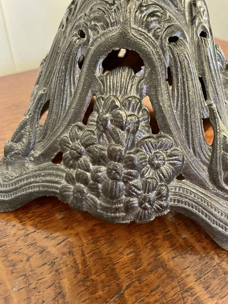 Quality Antique Victorian Oil Lamp - Image 5